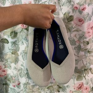 ROHTY’S - Round Toe Flats